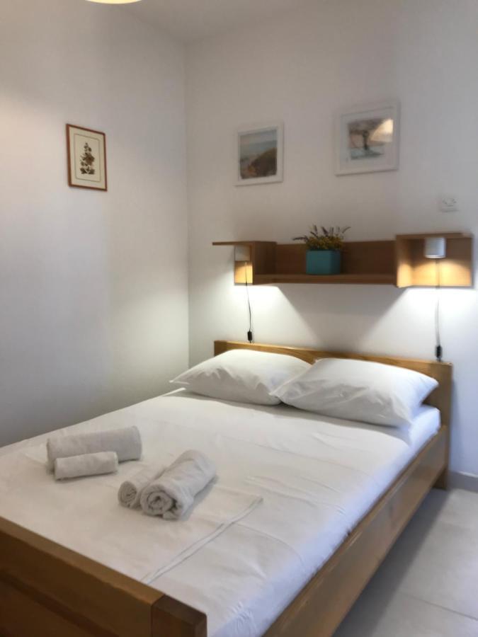Appartamento Bava Ugljan Esterno foto