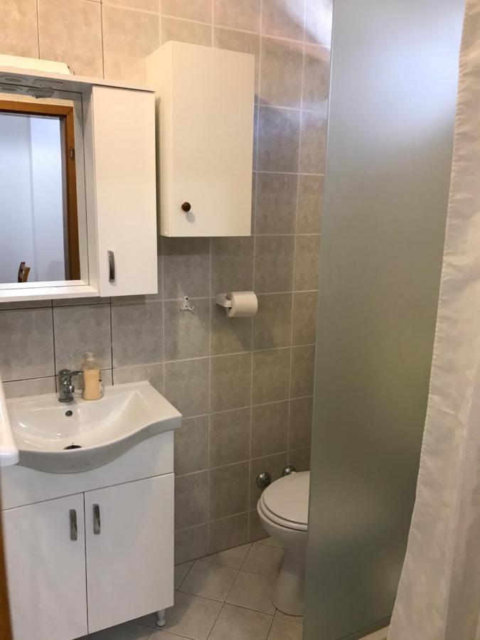 Appartamento Bava Ugljan Esterno foto